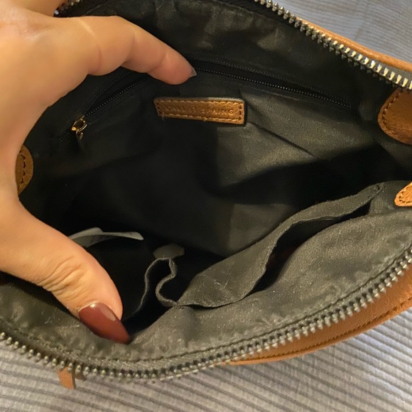 Call it spring crossbody - Picture 4 of 4